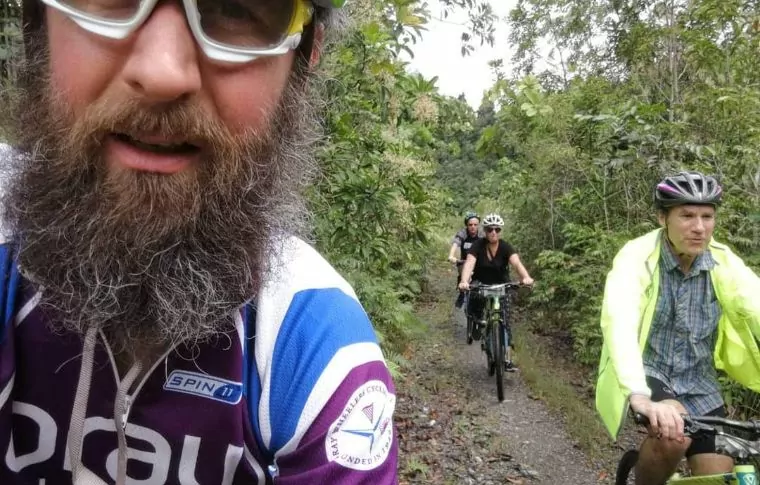 Borneo Outdoor Discovery: Orangutan, Off-Road Biking, & Caves